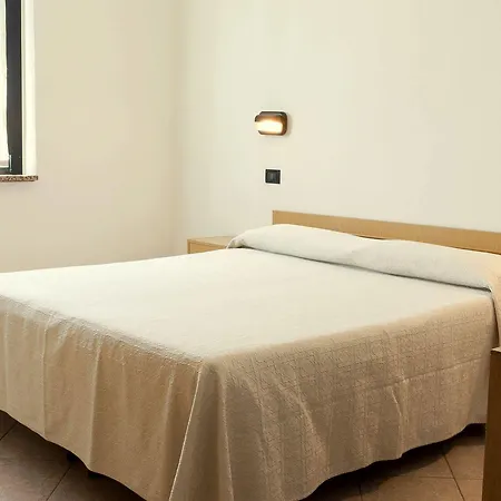 Daniela Hotel